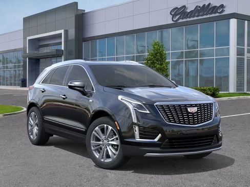 New 2025 Cadillac XT5 Premium Luxury FWD image 8