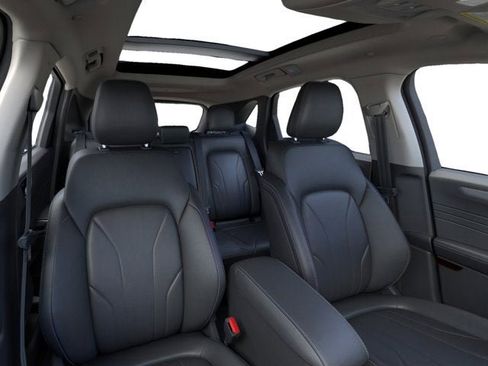 New 2025 Ford Escape SE w/ PHEV Premium Package image 10