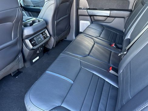 New 2025 Ford F250 Platinum AWD/4WD image 9