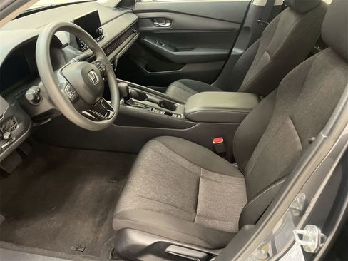 Used 2025 Honda Accord LX image 16