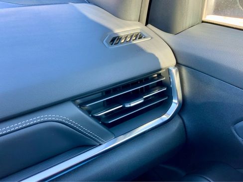 New 2026 GMC Terrain Elevation image 46