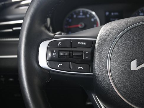 Used 2023 Kia K5 GT-Line image 35