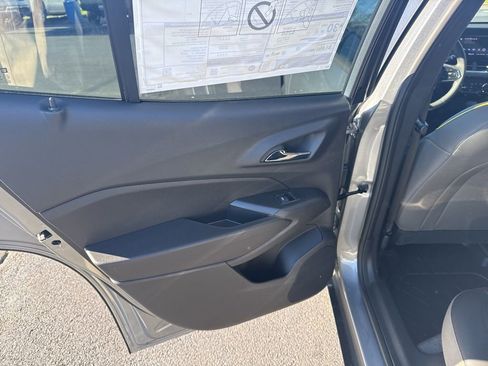 New 2026 Chevrolet Trax ACTIV w/ Sunroof Package image 22