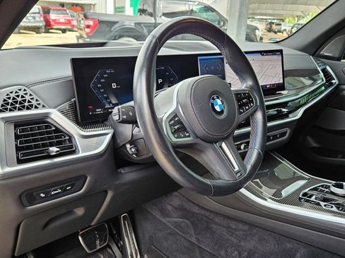 Used 2024 BMW X5 M60i AWD/4WD image 10