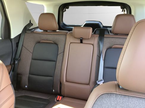 New 2025 Ford Bronco Sport Outer Banks w/ Outer Banks Tech Package+ image 13