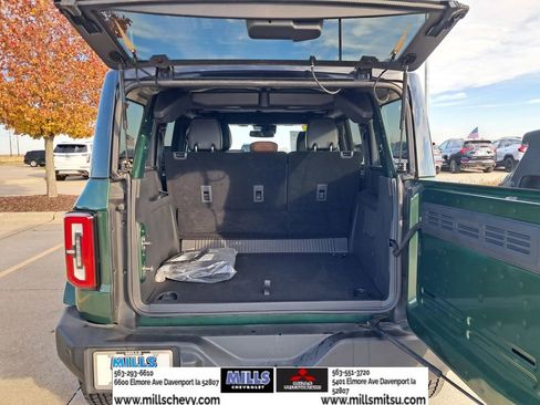 Used 2024 Ford Bronco Outer Banks image 13