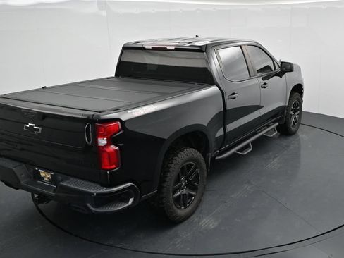 Used 2022 Chevrolet Silverado 1500 Custom Trail Boss w/ Midnight Edition AWD/4WD image 23