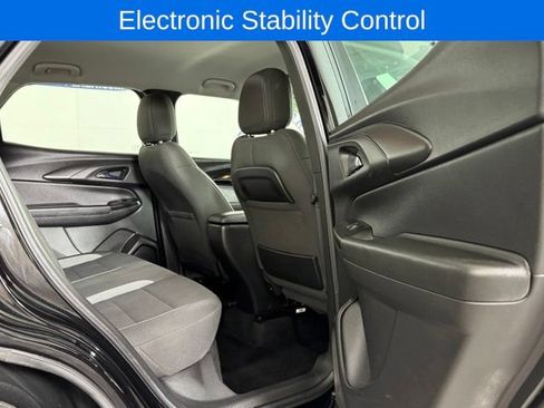 Certified 2021 Chevrolet TrailBlazer LS FWD image 17