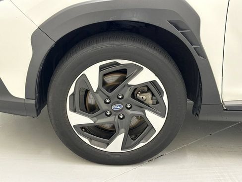 Certified 2024 Subaru Crosstrek 2.5i Limited w/ Crosstrek Mirror Package AWD/4WD image 11