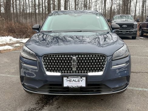 Certified 2022 Lincoln Corsair Standard w/ Equipment Group 101A image 2