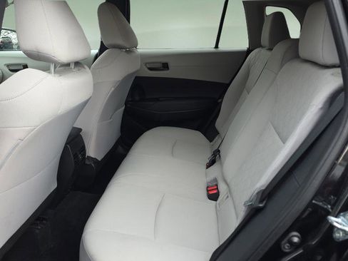 Used 2023 Toyota Corolla Cross LE image 13