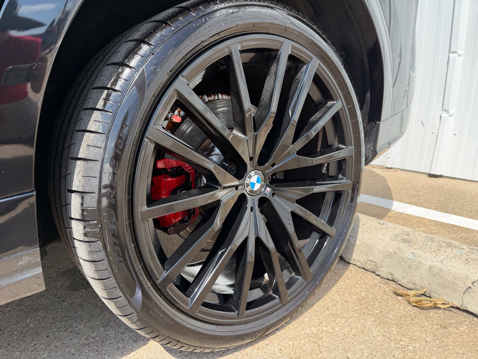 Used 2021 BMW X6 M50i w/ Executive Package AWD/4WD image 47