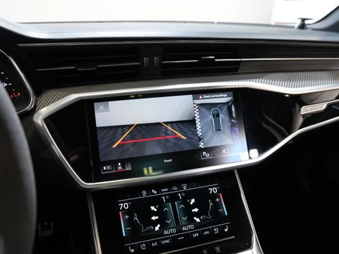 Used 2024 Audi RS 6 performance image 45