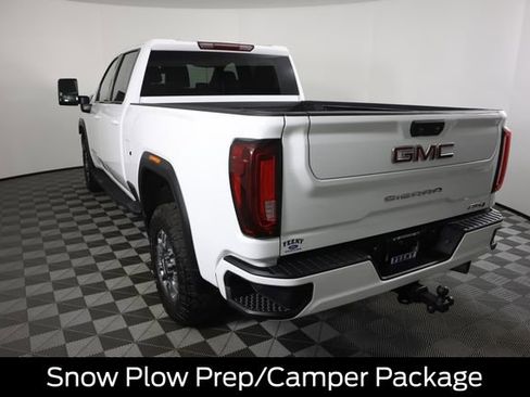Used 2022 GMC Sierra 2500 AT4 image 6