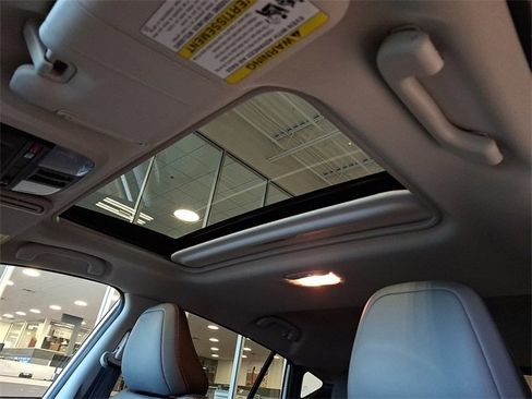 Used 2025 Subaru Crosstrek 2.5i Limited w/ Popular Package #4A image 13