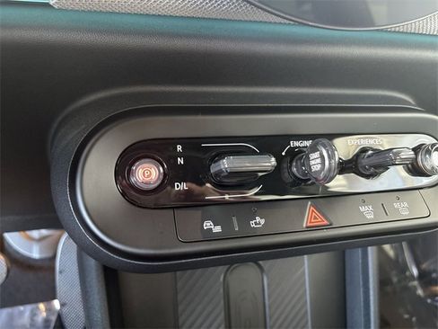 Used 2025 MINI Cooper S image 31