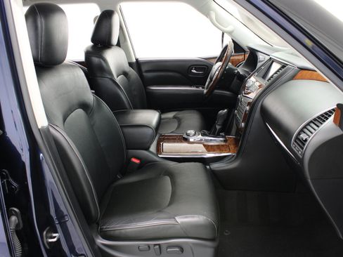 Used 2019 INFINITI QX80 Luxe image 43