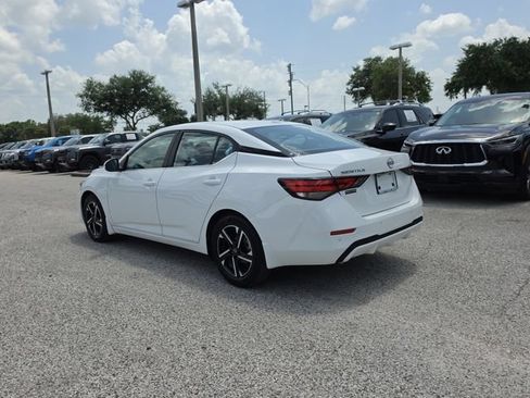 Certified 2025 Nissan Sentra SV w/ All-Weather Package FWD image 5