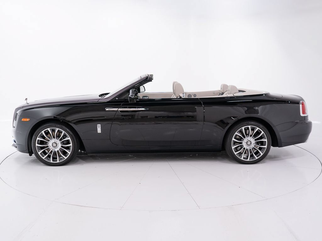 Certified 2018 Rolls-Royce Dawn RWD image 2