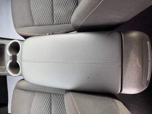 Used 2018 GMC Terrain SLE w/ Driver Convenience Package image 25