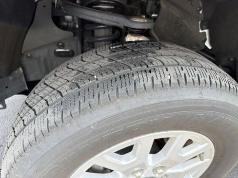 Used 2024 Toyota Tacoma SR AWD/4WD image 13