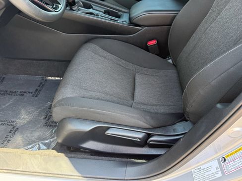 Used 2025 Honda Accord LX image 14
