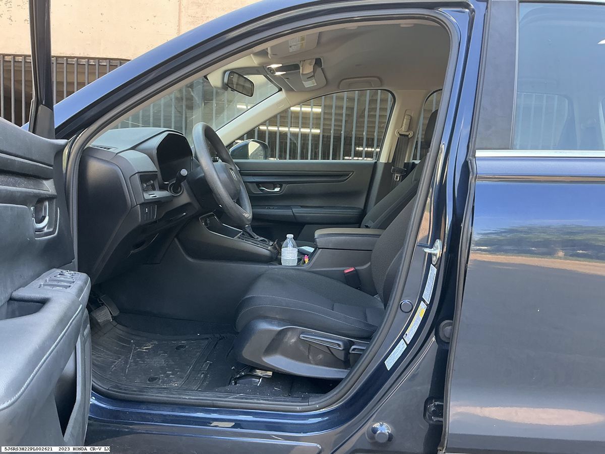 Used 2023 Honda CR-V LX image 8