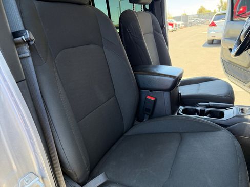 Used 2020 Jeep Gladiator Sport w/ Quick Order Package 24S AWD/4WD image 30