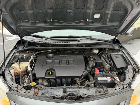 Used 2012 Toyota Corolla LE image 19