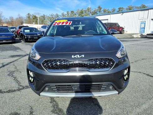 Used 2022 Kia Niro EX image 9