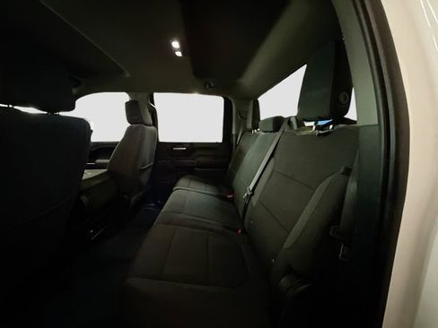 Used 2021 Chevrolet Silverado 2500 LT w/ Convenience Package image 24