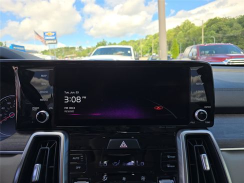 Used 2022 Kia Sorento EX w/ Panoramic Sunroof Package FWD image 26