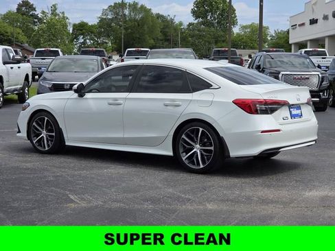 Used 2024 Honda Civic Touring image 5