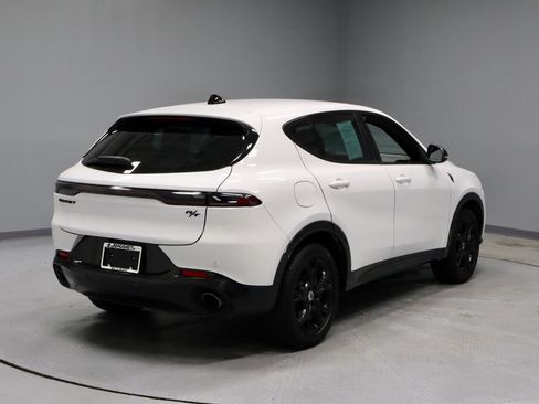 Used 2024 Dodge Hornet R/T w/ R/T Blacktop Package AWD/4WD image 9