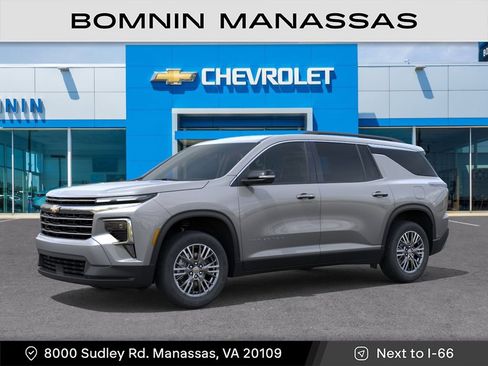 New 2026 Chevrolet Traverse LT AWD/4WD image 3