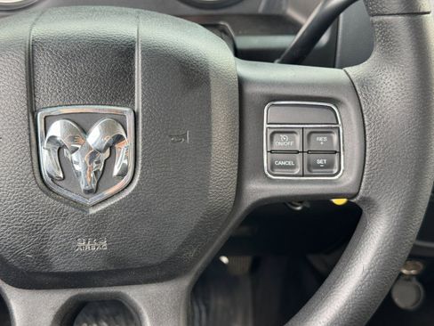 Used 2014 RAM 2500 Tradesman w/ Chrome Appearance Group image 19