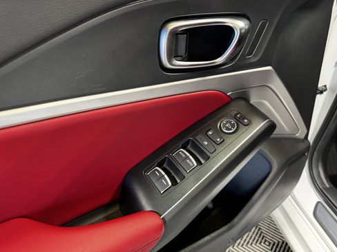 Certified 2025 Acura Integra A-Spec FWD image 38