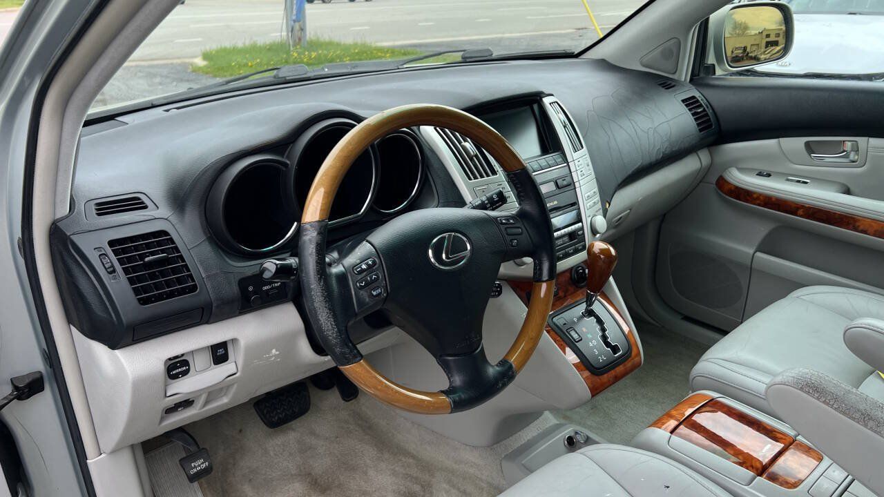 Used 2005 Lexus RX 330 AWD w/ Premium Plus Pkg image 10
