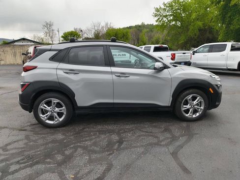 Used 2023 Hyundai Kona SEL AWD/4WD image 10