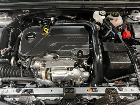 Used 2025 Chevrolet Malibu RS image 27