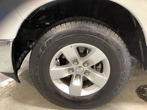 Certified 2024 RAM 1500 Classic SLT AWD/4WD image 10