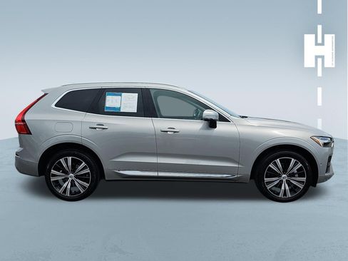 Used 2023 Volvo XC60 B5 Plus w/ Protection Package Premier FWD image 3