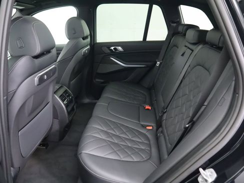 Used 2026 BMW X5 xDrive50e w/ M Sport Package image 24