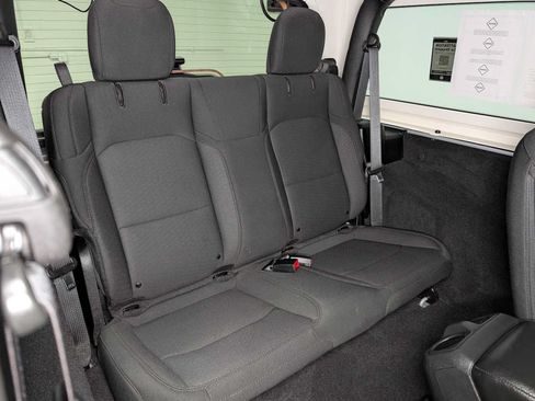 Used 2023 Jeep Wrangler Sport AWD/4WD image 40