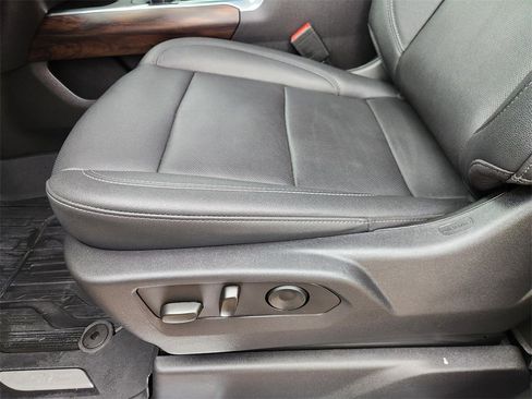 Used 2023 GMC Sierra 1500 SLT image 21