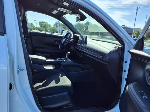 Used 2026 Honda HR-V Sport image 25
