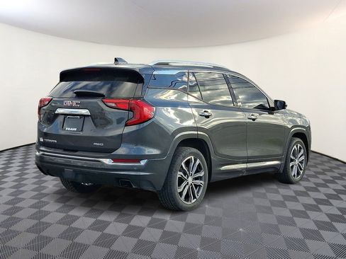 Used 2019 GMC Terrain Denali w/ Comfort Package image 8