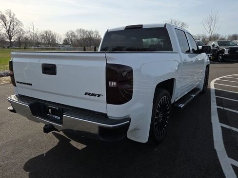 Used 2018 Chevrolet Silverado 1500 LT w/ All Star Edition image 8