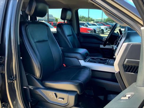 Used 2019 Ford F250 Lariat w/ Lariat Value Package AWD/4WD image 9