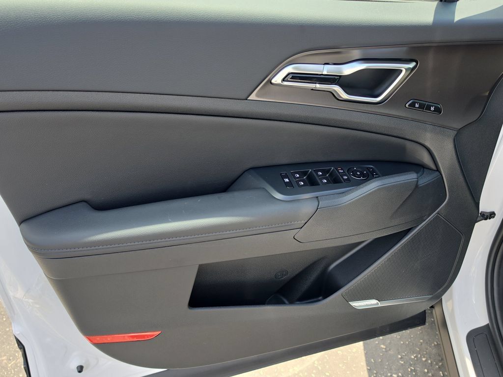 New 2027 Kia Sportage SX FWD image 18